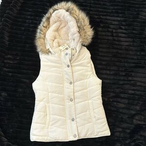 Cream Colored Vest with Faux Fur Hood - Never Worn, With Tag on